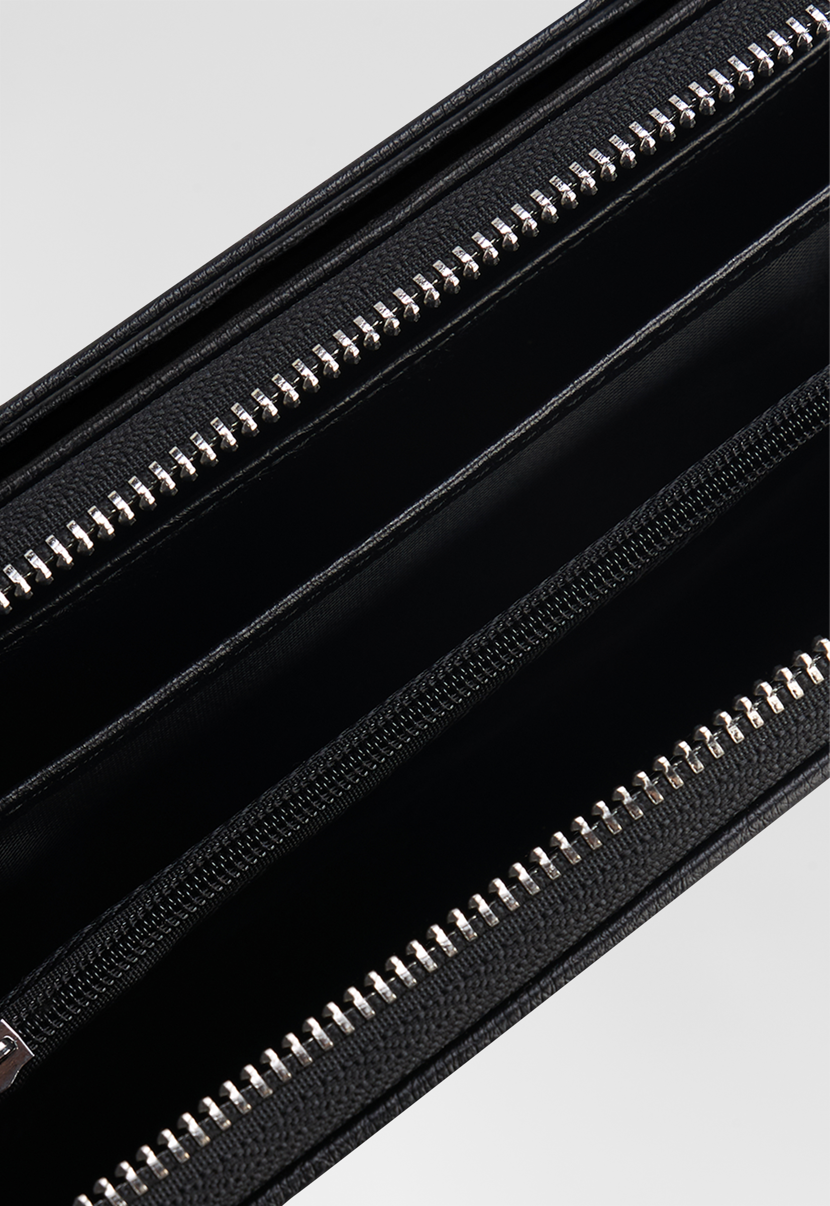 Клатч L 245-1 (black)