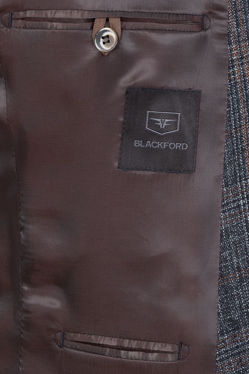 Костюм Меткил